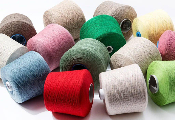 Ключ к созданию свитеров на заказ: как выбрать наиболее подходящую пряжу!