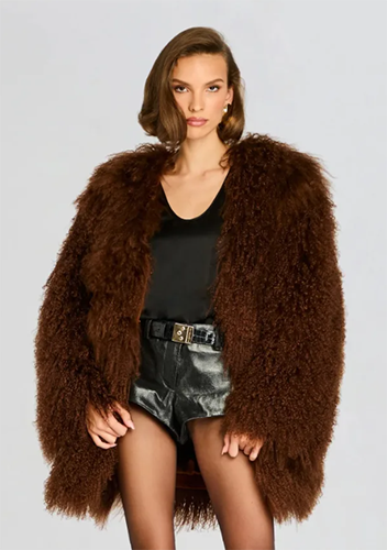 Самые популярные цвета 2024 года: коричневый - это новый черный.