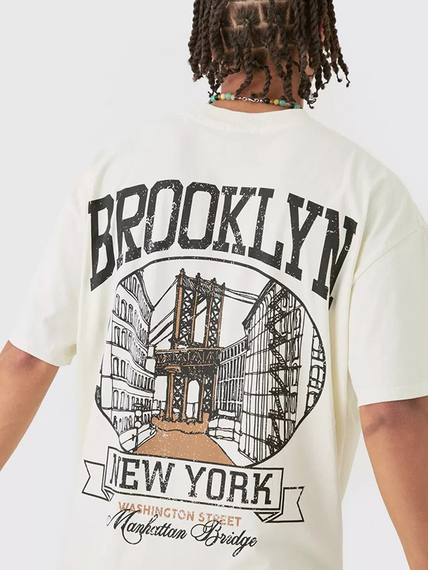 Футболка с принтом Лондонского моста