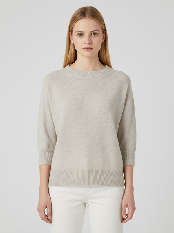 Трикотажная футболка с круглым вырезом горловины на заказ: Рукав 3/4, свободный крой, минималистичный дизайн