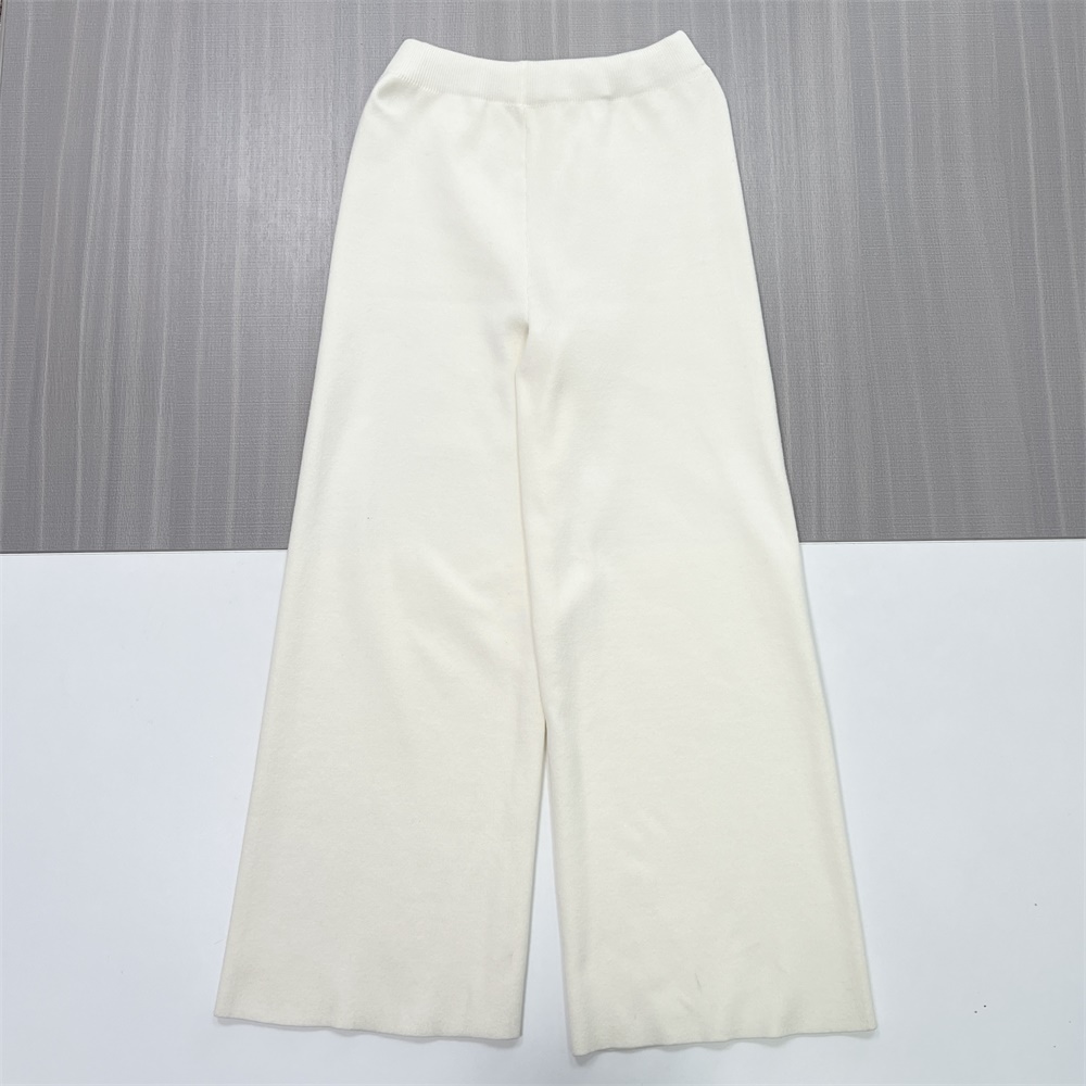 Широкие брюки из кремового трикотажа на заказ: Эластичный пояс, свободный крой, элегантный дизайн