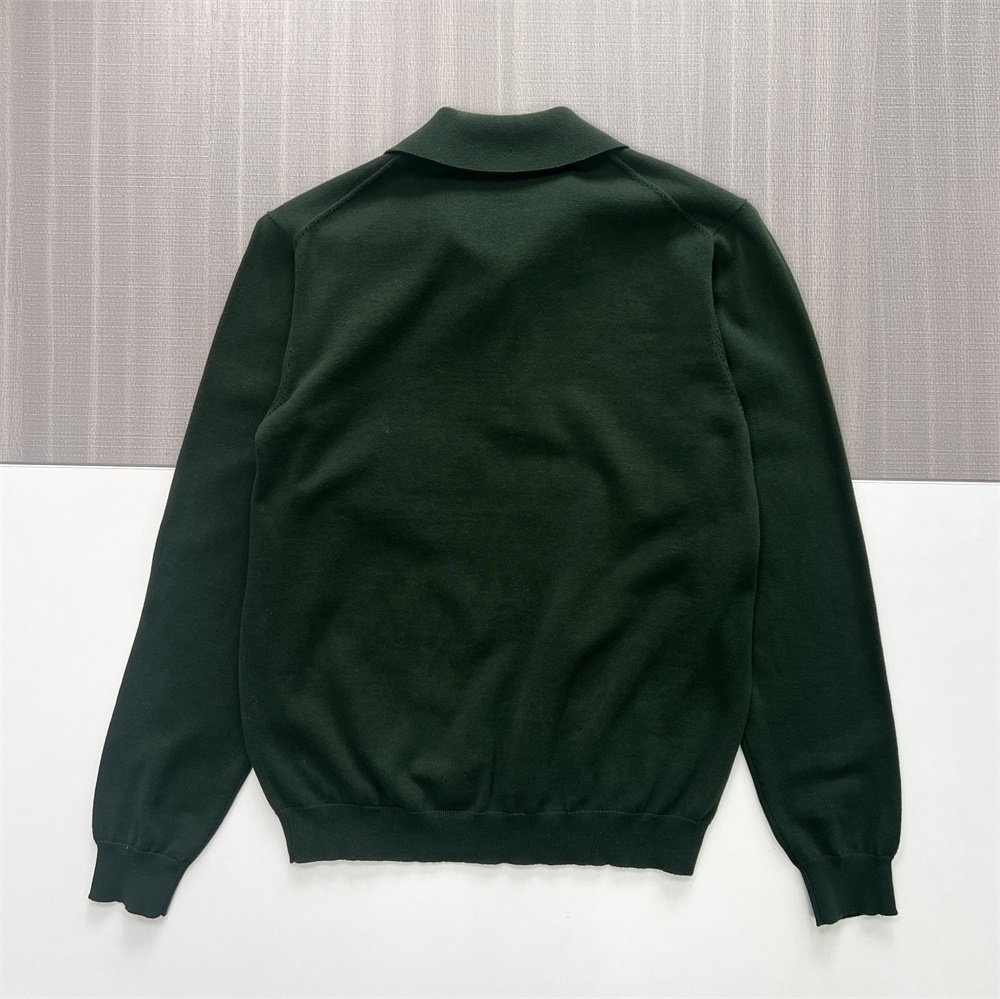 Мужское вязаное поло Forest Green: длинный рукав, эмблема, изысканный повседневный стиль