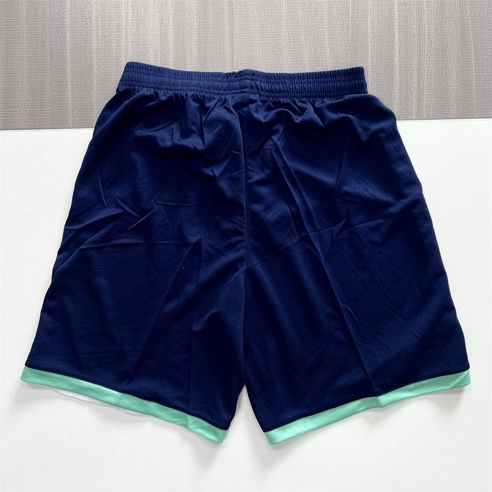 Комплект мужской спортивной формы бирюзово-розового цвета: Майка + шорты с ярким рисунком