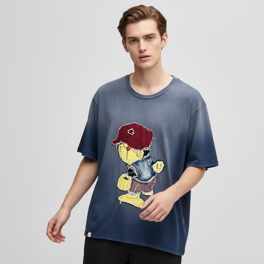 Мужская футболка с вышивкой Doraemon: Синяя с градиентом, повседневная, с коротким рукавом