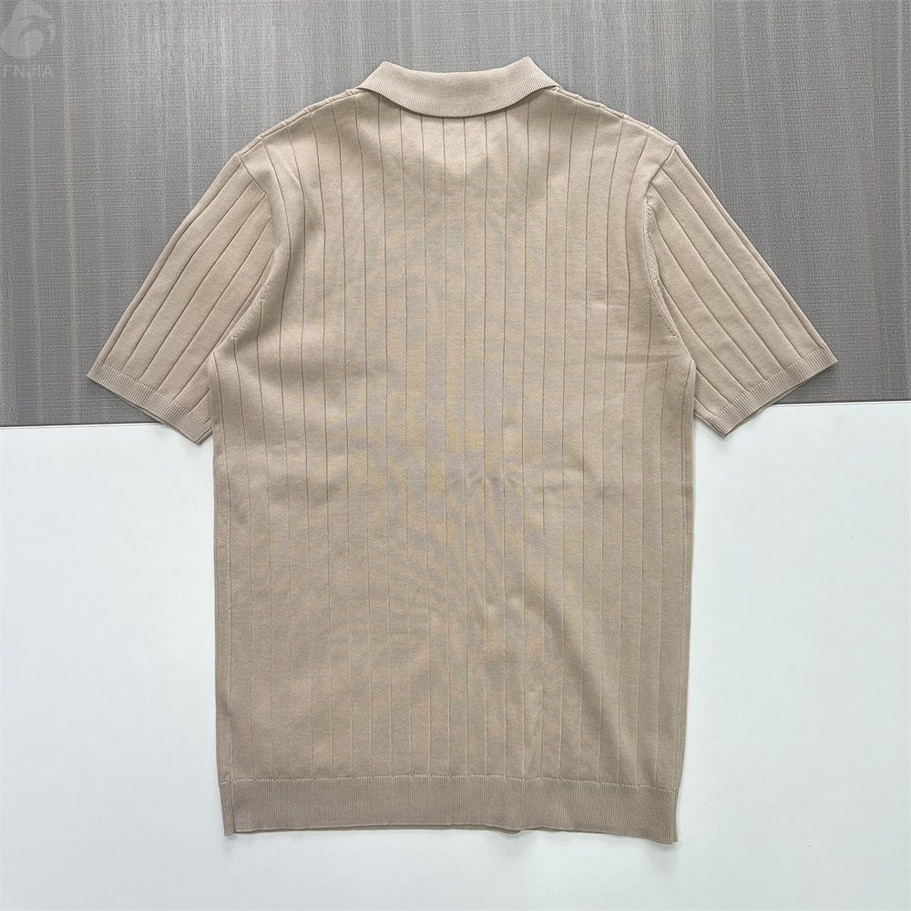 Мужская бежевая рубашка поло в рубчик с вертикальным трикотажным узором