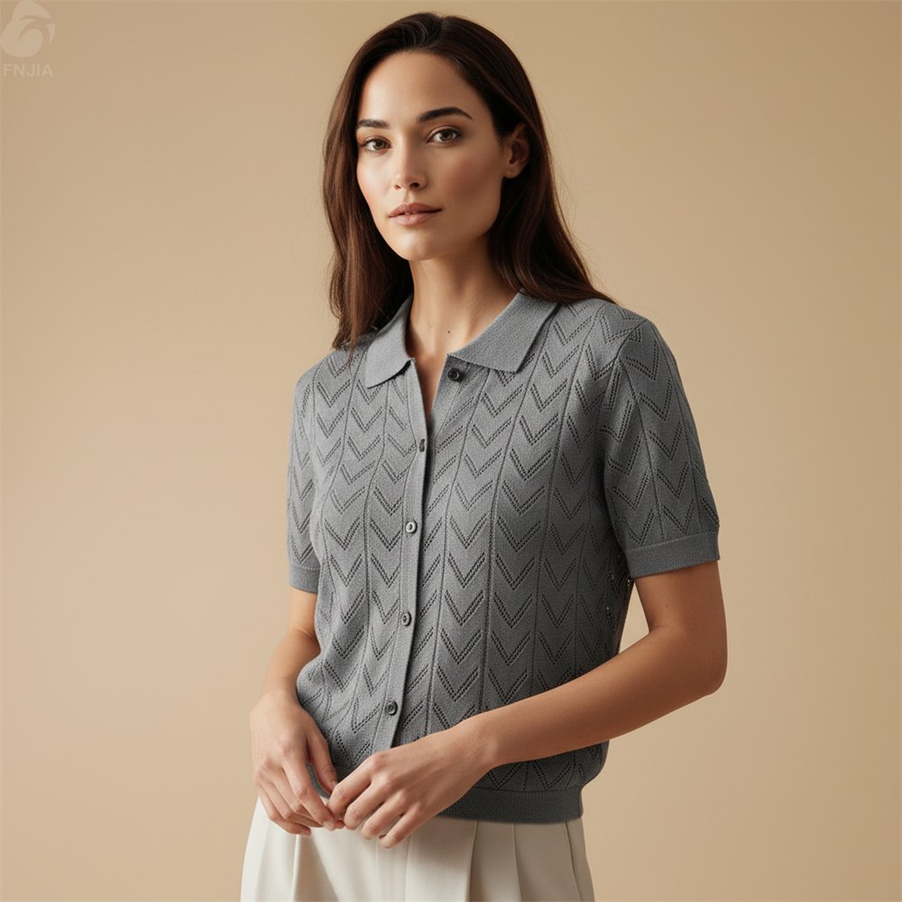 Женский серый кардиган-поло из трикотажа с шевронами - FNJIA Custom Apparel Service-CPM2508-905