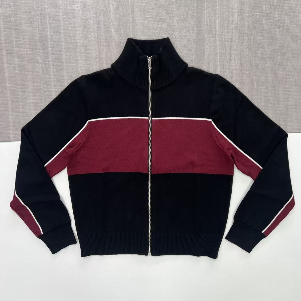 Женская винтажная трикотажная спортивная куртка черного и бордового цветов - FNJIA Custom Apparel Service-CPM2508-906