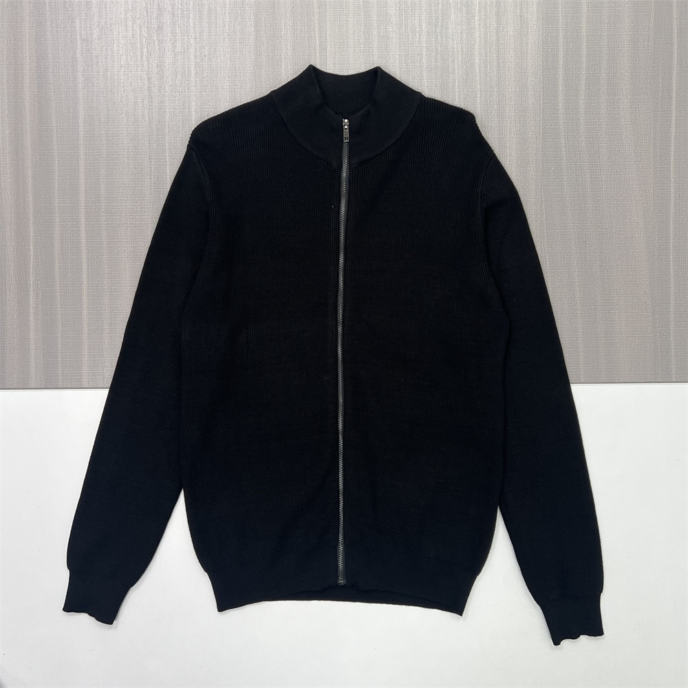 Мужская черная куртка из трикотажа в рубчик с воротником-стойкой на молнии - Индивидуальный приталенный дизайн