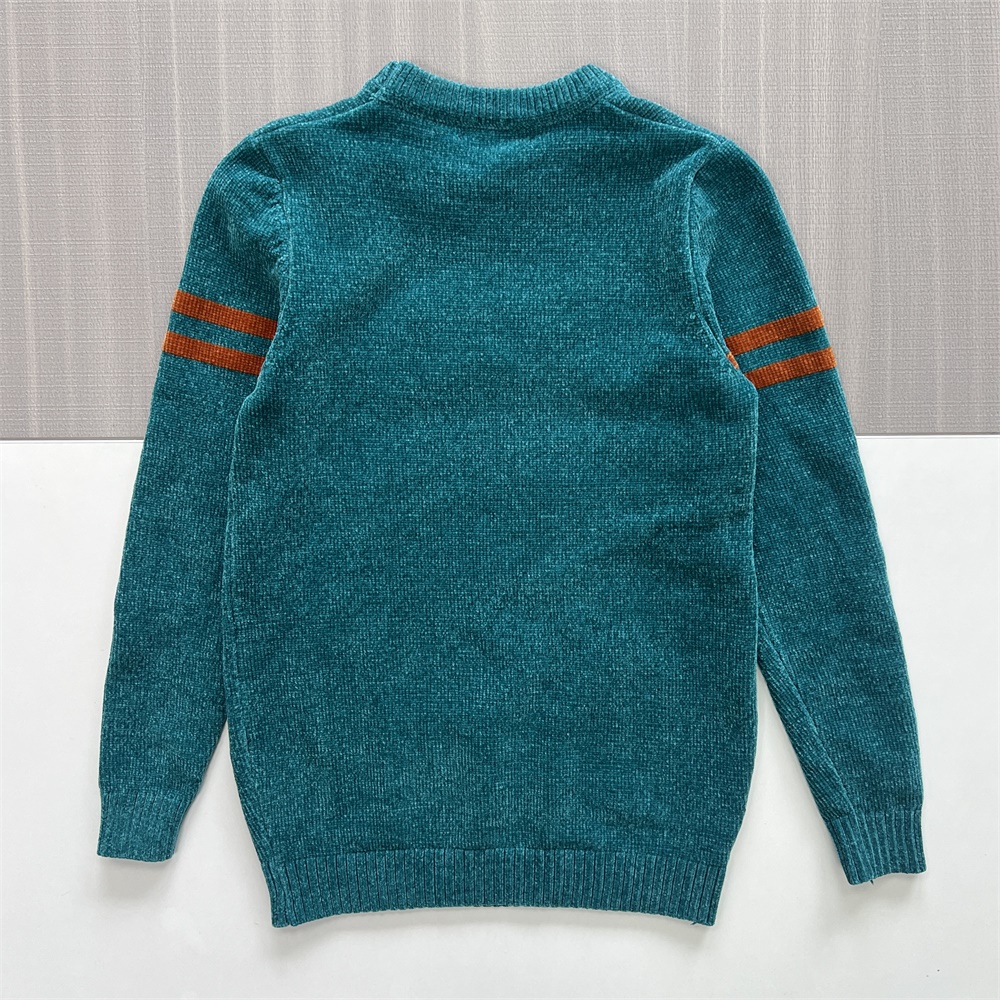 Мужской вязаный свитер с круглым вырезом в бирюзово-ржавых тонах с графическим рисунком - Индивидуальный дизайн