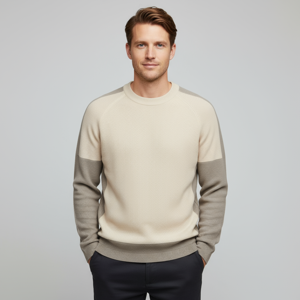 Мужской вязаный свитер с круглым вырезом в бежевых и серо-коричневых тонах - индивидуальный дизайн свободного кроя