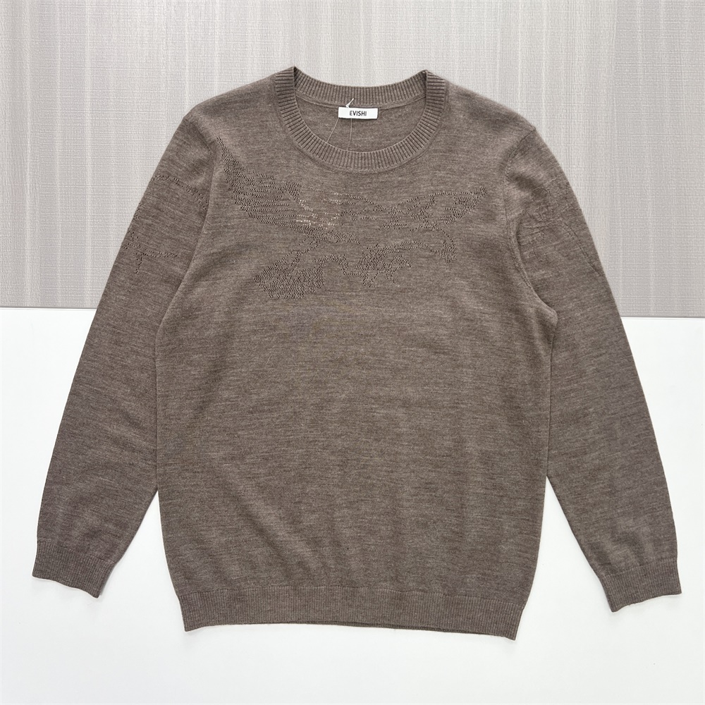 Мужской вязаный свитер с круглым вырезом и рисунком темно-серого цвета - индивидуальный дизайн свободного кроя