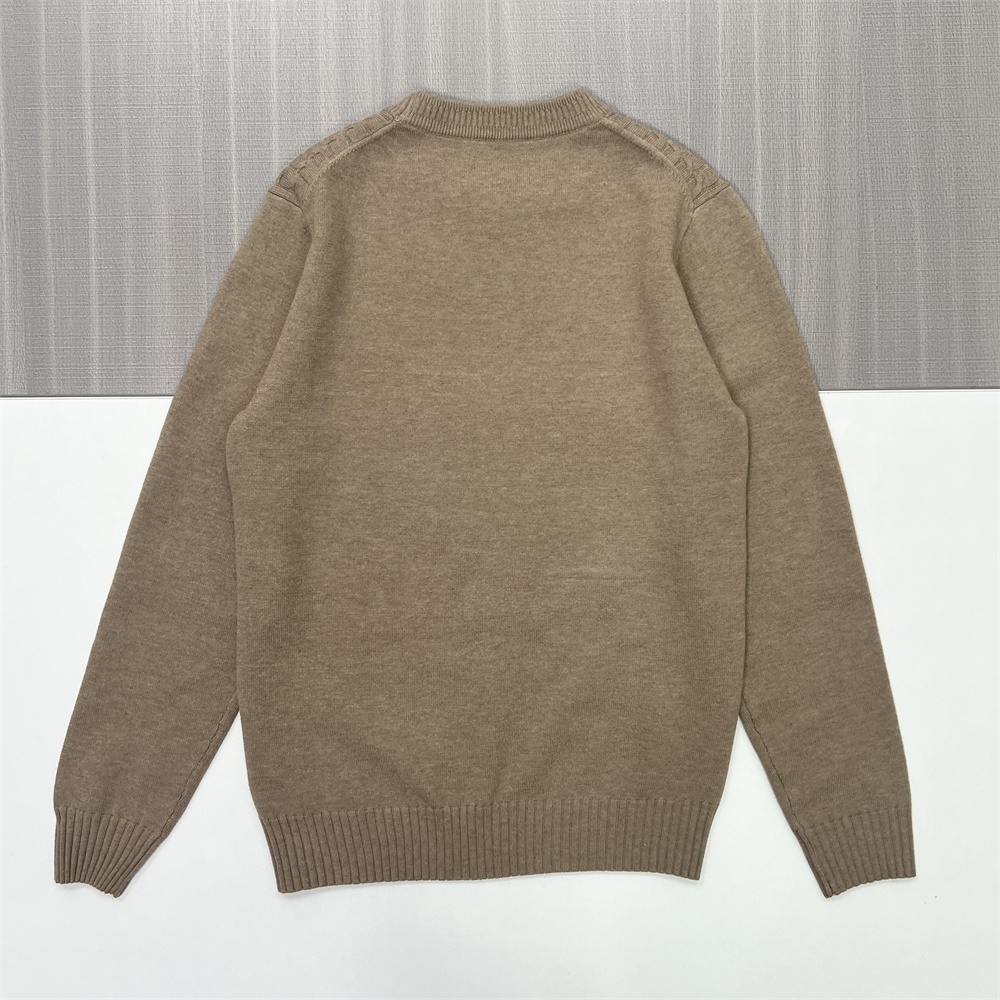 Мужской свитер верблюжьей вязки с круглым вырезом лодочкой - индивидуальный приталенный дизайн