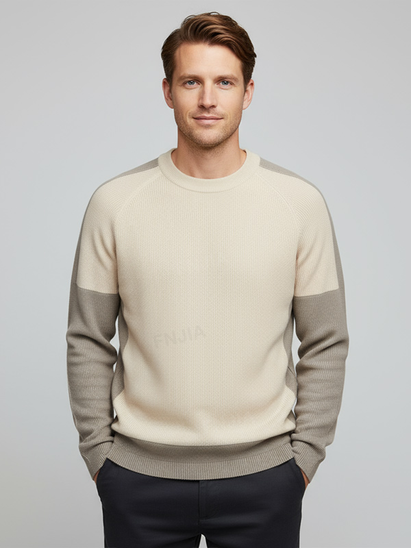 Мужской вязаный свитер с круглым вырезом в бежевых и серо-коричневых тонах - индивидуальный дизайн свободного кроя