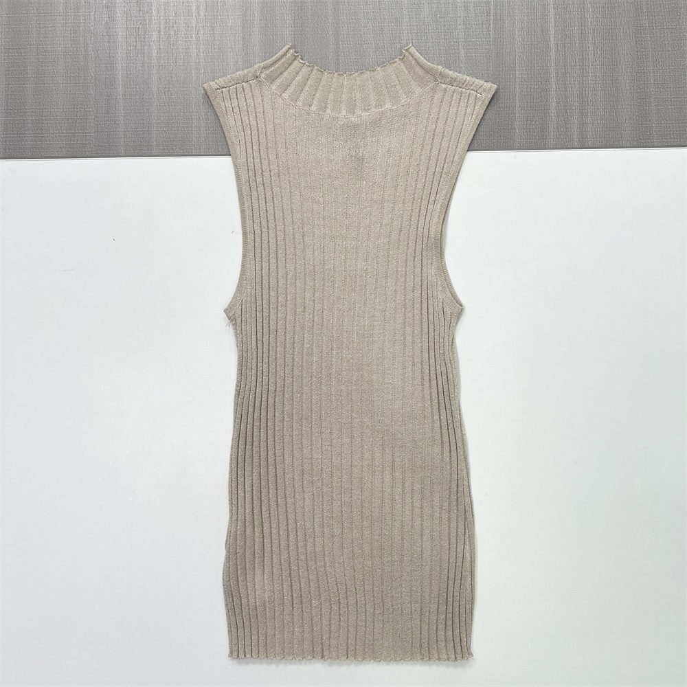 Женский бежевый трикотажный топ без рукавов с имитацией выреза в рубчик - индивидуальный приталенный дизайн