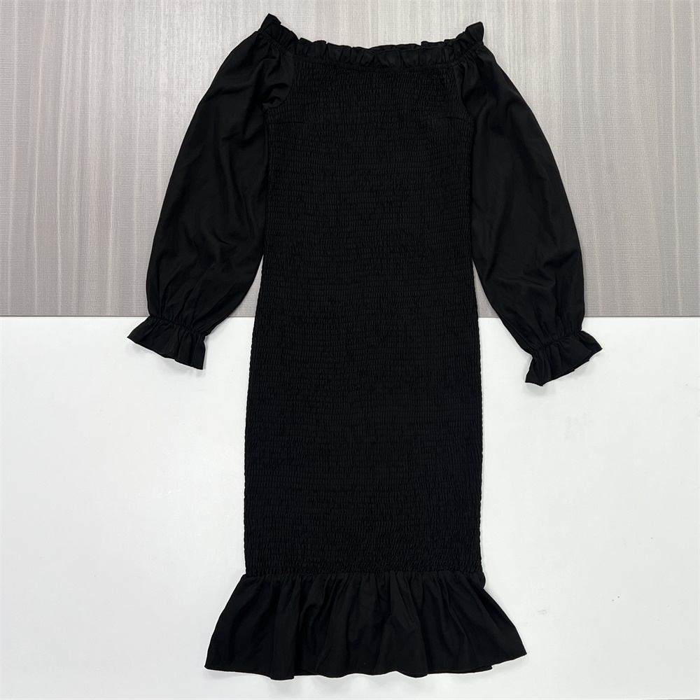 Женское черное миди-платье в стиле русалки с открытыми плечами и пышными рукавами, выполненное в элегантном официальном стиле на заказ