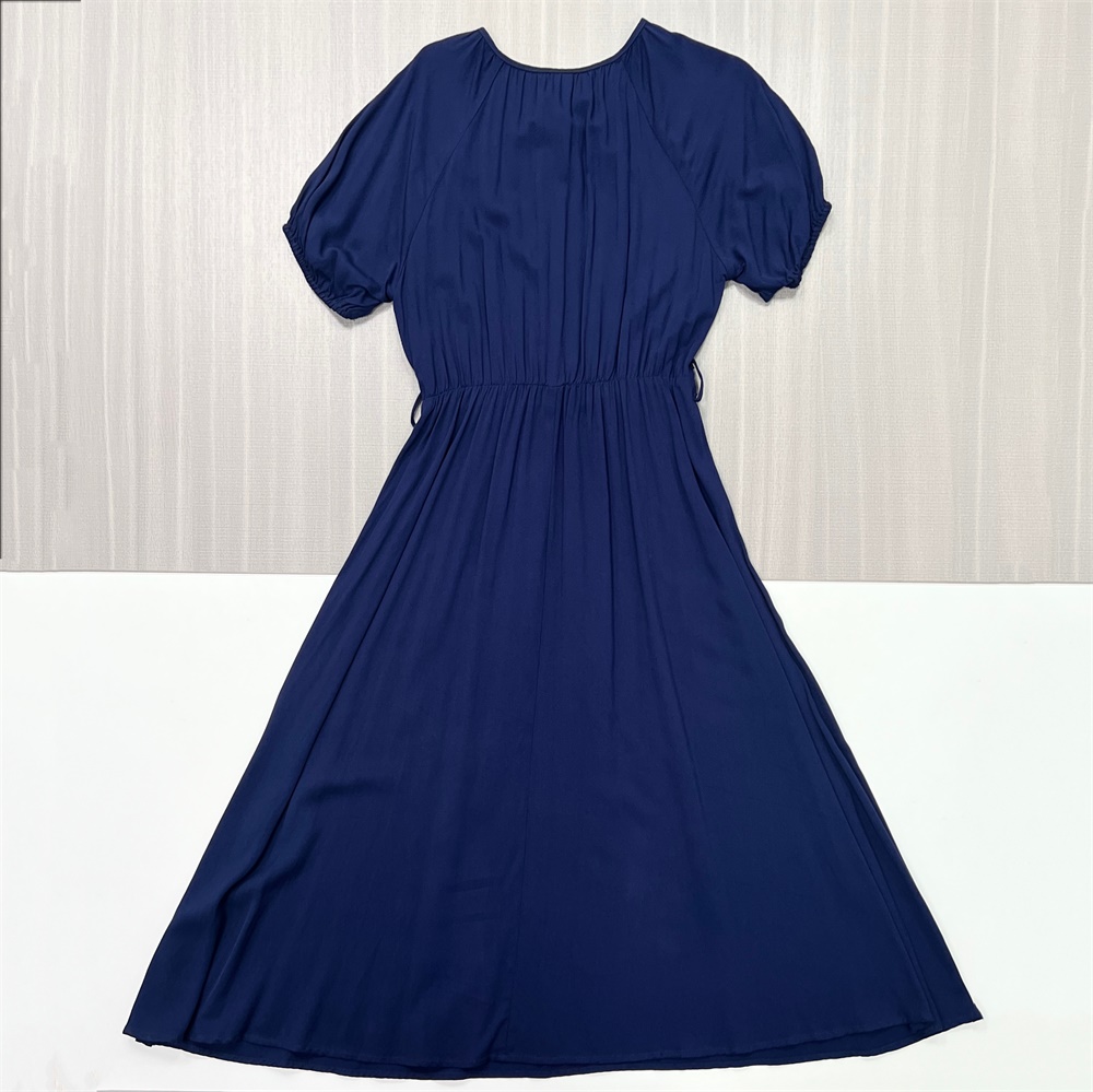 Женское макси-платье темно-синего цвета с присборенной талией и пышными рукавами - индивидуальный элегантный Универсальный дизайн