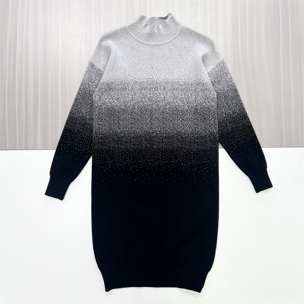 Женское вязаное миди-платье с имитацией шеи и блестками в стиле омбре - Гламурный градиентный дизайн на заказ