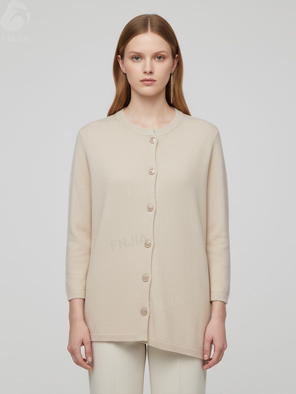 Женский бежевый вязаный кардиган оверсайз с круглым вырезом горловины - Универсальная одежда в стиле минимализма на заказ