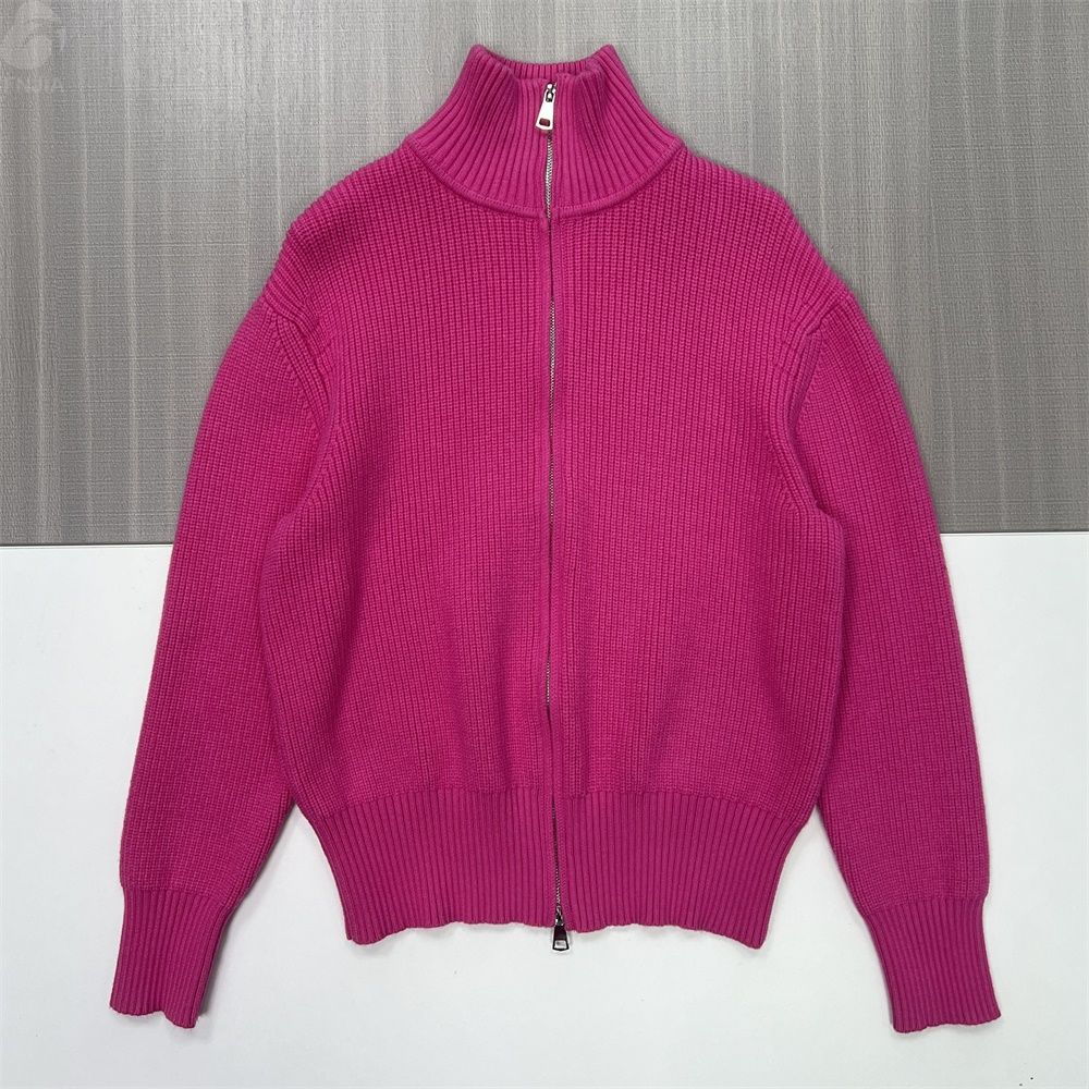 Женский кардиган-водолазка на молнии из трикотажа в рубчик цвета фуксии - смелая современная одежда на заказ