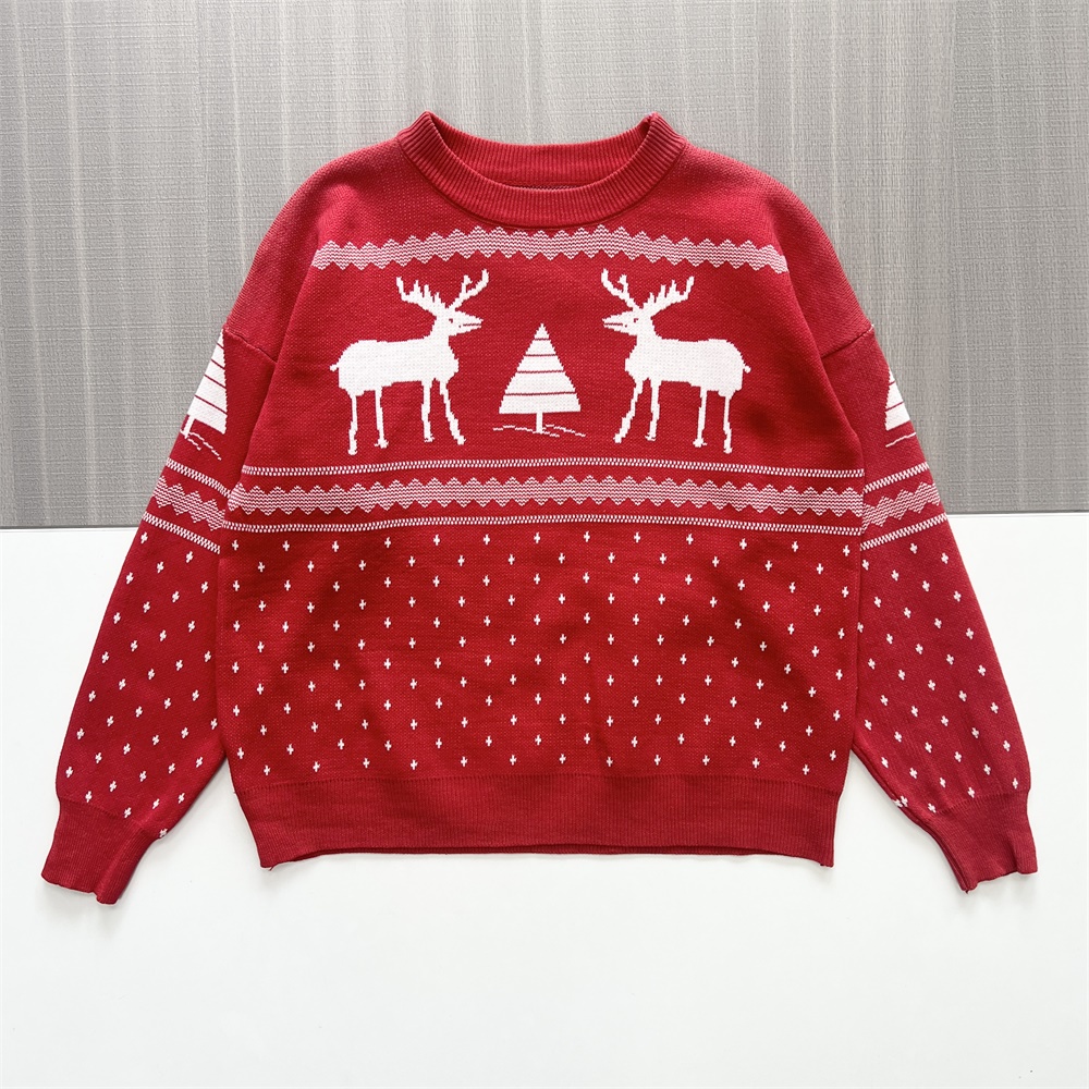 Женский красный вязаный свитер с принтом рождественского оленя и елки