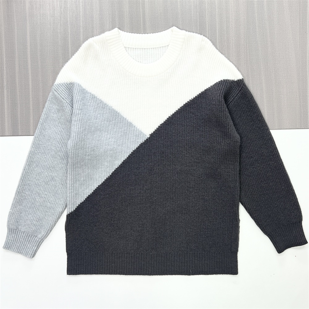 Женский трехцветный свитер крупной вязки (круглый вырез, свободный крой оверсайз)