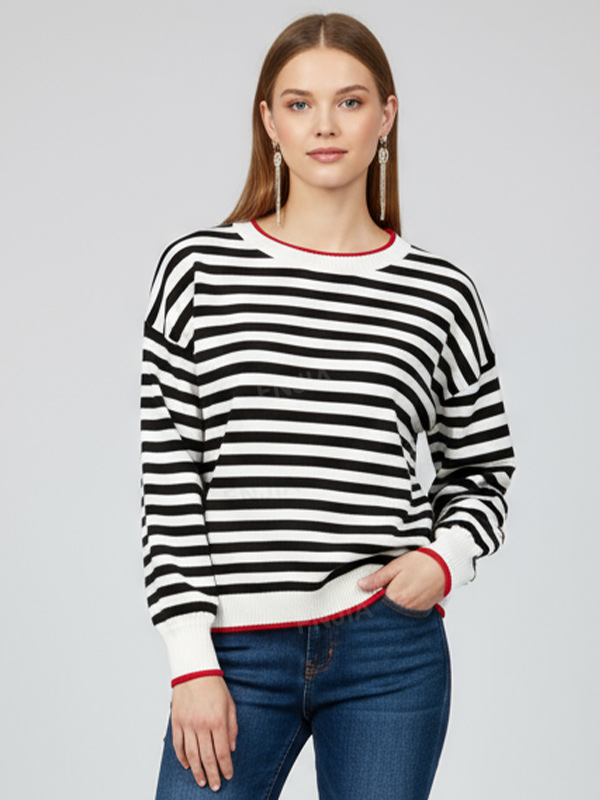 Женский вязаный свитер в черно-белую полоску (круглый вырез, контрастная красная отделка)