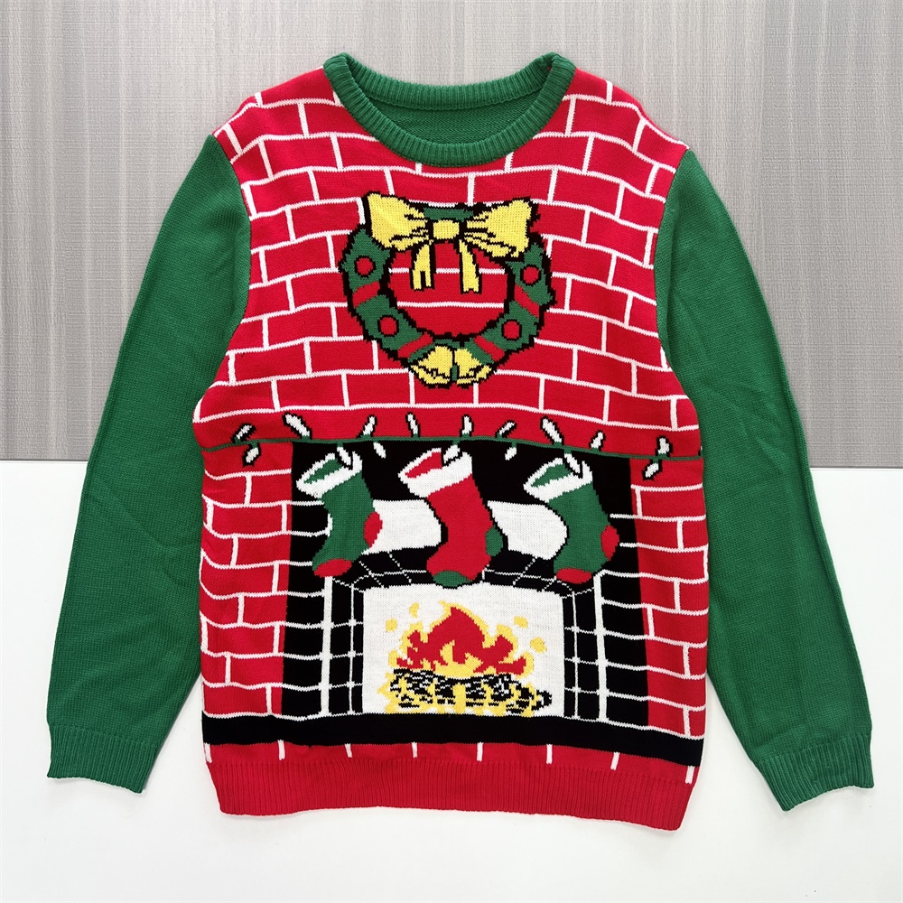 Женский вязаный свитер с рождественским принтом в виде камина и чулок (красный и зеленый)