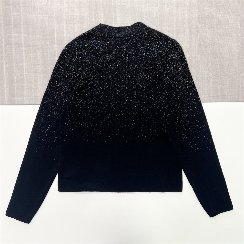 Женский вязаный свитер с блестками в стиле омбре черного и золотого цветов (имитация шеи, приталенный крой, длинный рукав)